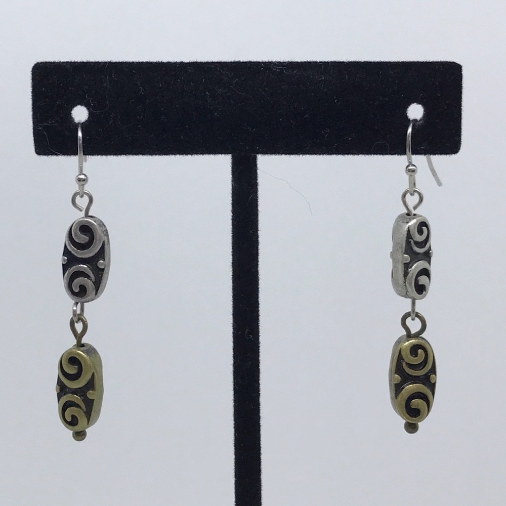 NWOT Premier Designs “Carried Away” Swirl Earrings